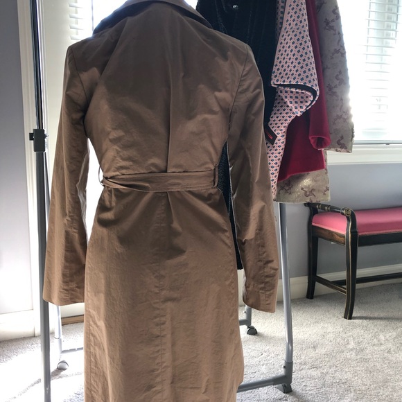 EUC Banana Republic Trench Coat/Jacket - Picture 3 of 8